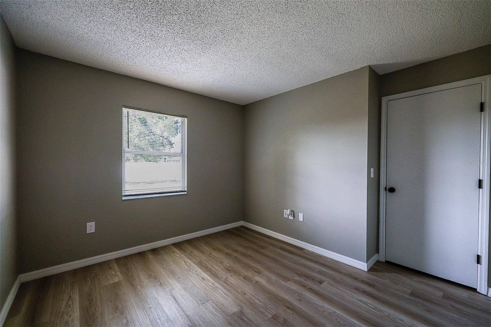 5351 ST LUCIA DRIVE, Lakeland, FL 33812 5351 ST LUCIA DRIVE, Lakeland, FL 33812