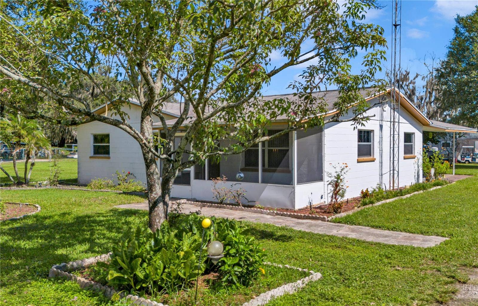 2510 REYNOLDS ROAD, Lakeland, FL 33801 2510 REYNOLDS ROAD, Lakeland, FL 33801
