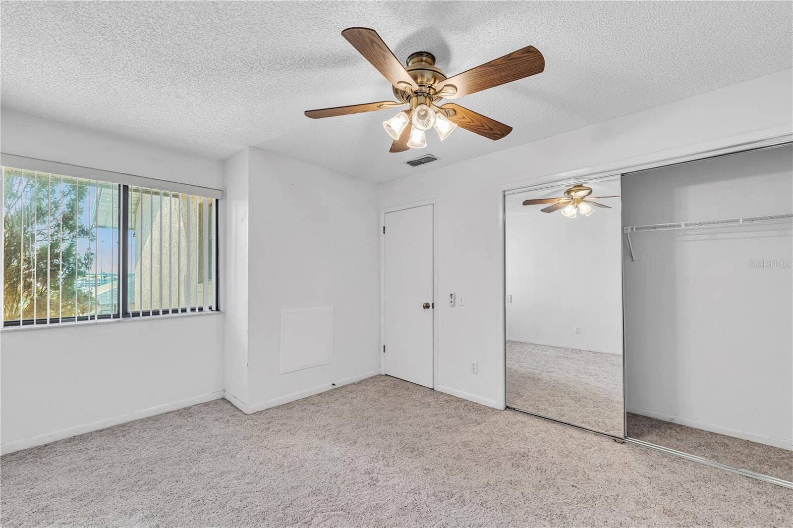 2050 SAN MARCOS DRIVE SE, #211, Winter Haven, FL 33880 2050 SAN MARCOS DRIVE SE, #211, Winter Haven, FL 33880