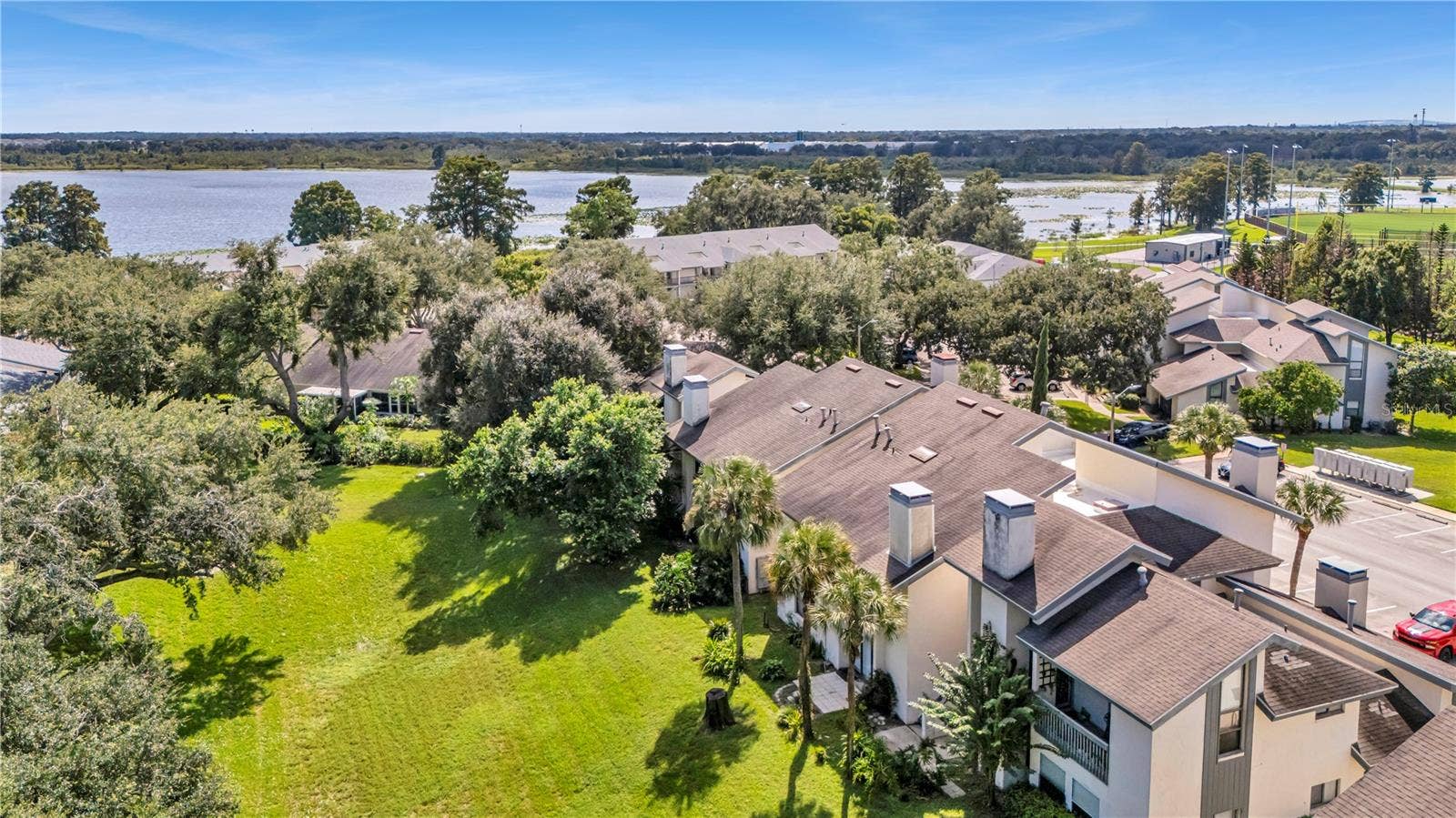 2050 SAN MARCOS DRIVE SE, #211, Winter Haven, FL 33880 2050 SAN MARCOS DRIVE SE, #211, Winter Haven, FL 33880