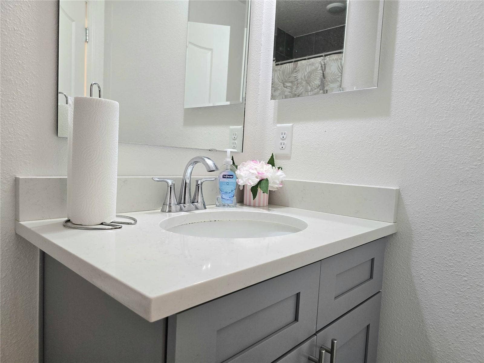 4956 JACKSON STREET, Winter Haven, FL 33884 Guest Bathroom