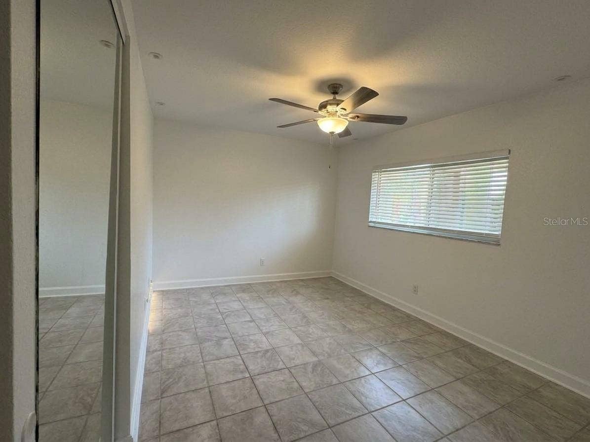 1130 N LAKE PARKER AVENUE, #B112, Lakeland, FL 33805 1130 N LAKE PARKER AVENUE, #B112, Lakeland, FL 33805