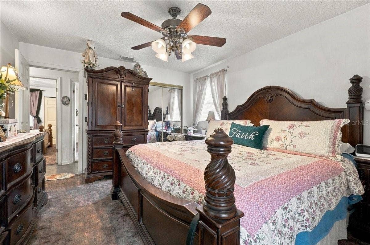 1004 JOAN AVENUE, Dundee, FL 33838 1004 Joan Ave Dundee, FL 33838