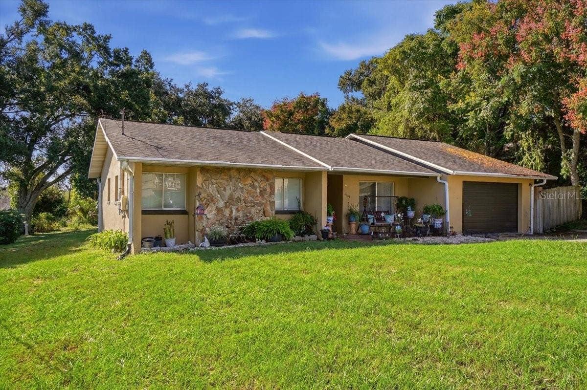 1004 JOAN AVENUE, Dundee, FL 33838 1004 Joan Ave Dundee, FL 33838