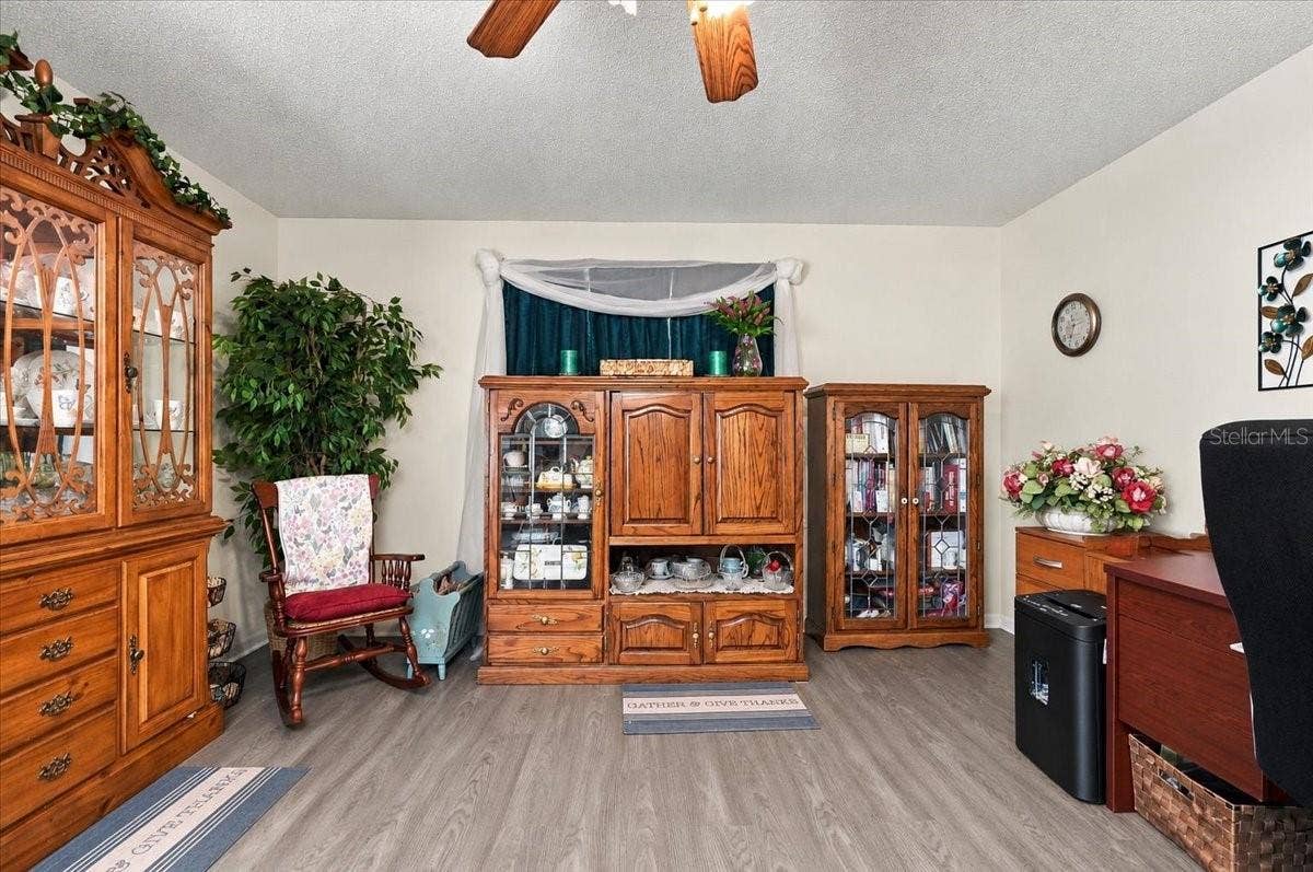 1004 JOAN AVENUE, Dundee, FL 33838 1004 Joan Ave Dundee, FL 33838