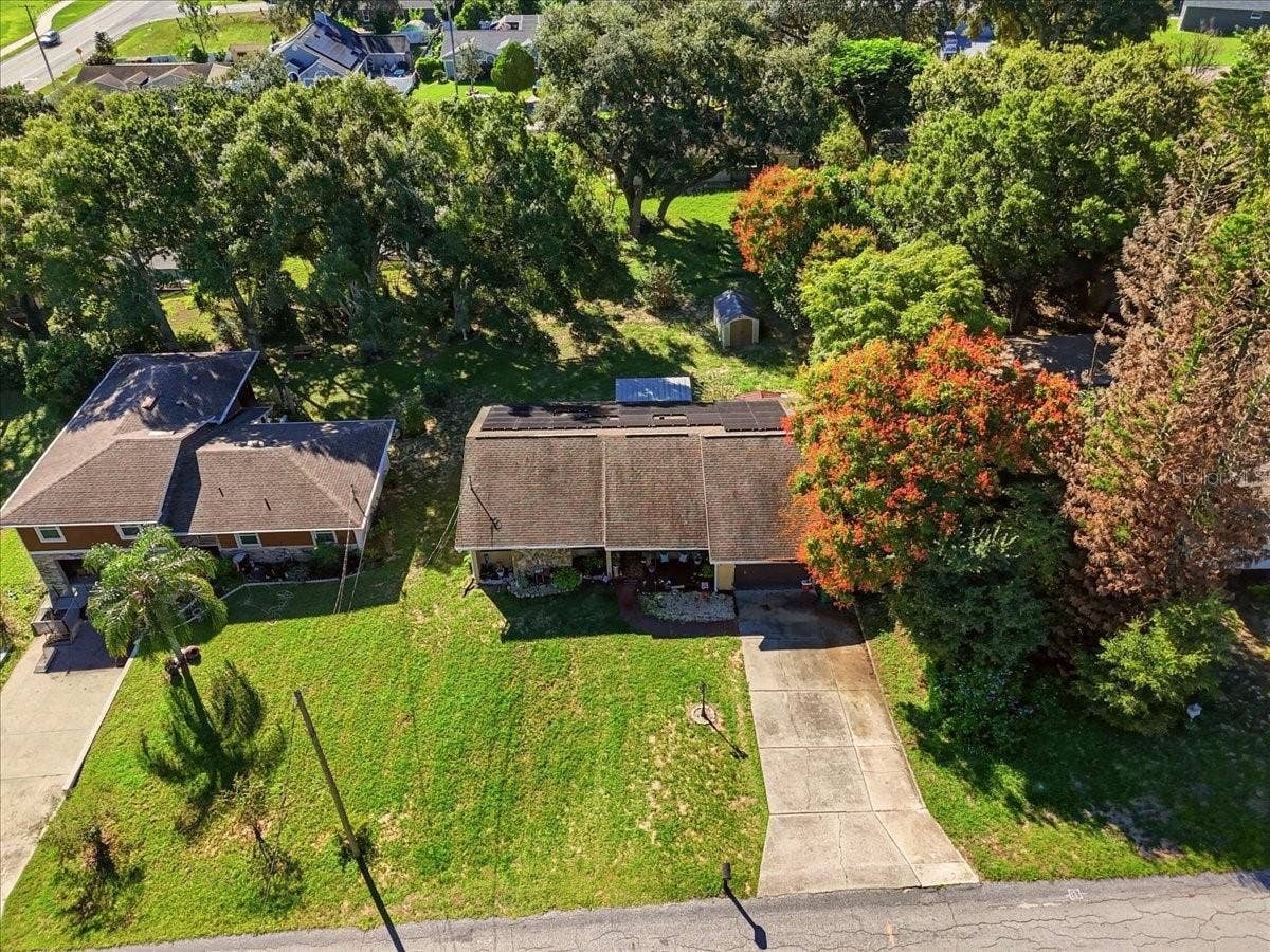 1004 JOAN AVENUE, Dundee, FL 33838 1004 Joan Ave Dundee, FL 33838