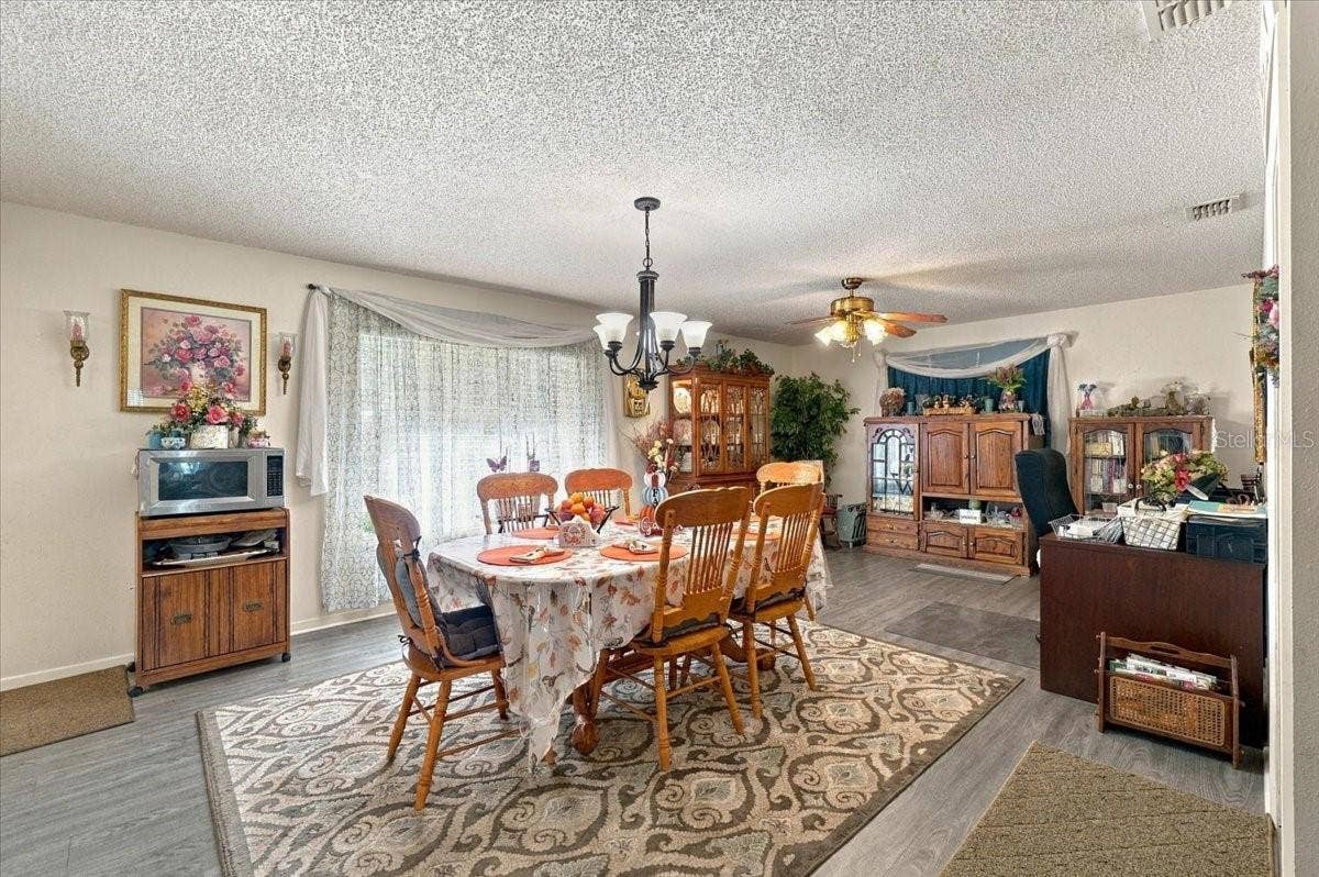 1004 JOAN AVENUE, Dundee, FL 33838 1004 Joan Ave Dundee, FL 33838