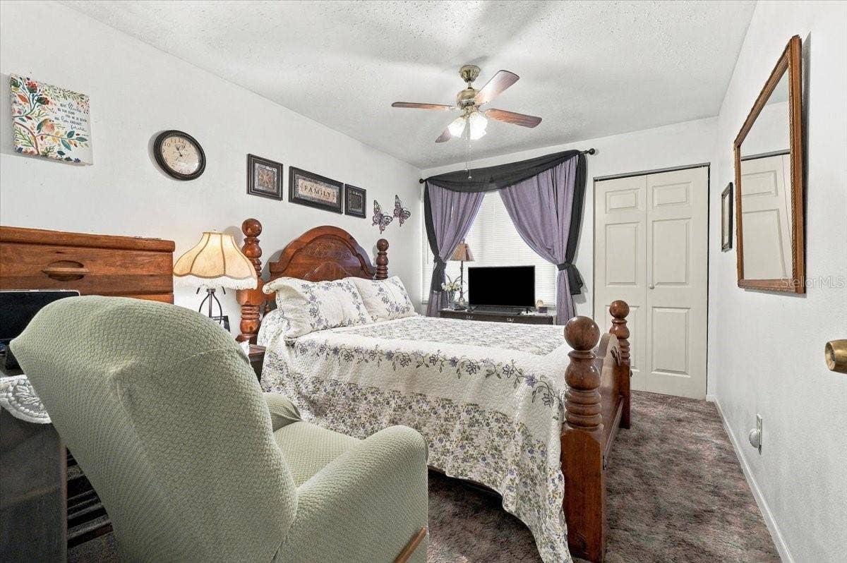 1004 JOAN AVENUE, Dundee, FL 33838 1004 Joan Ave Dundee, FL 33838