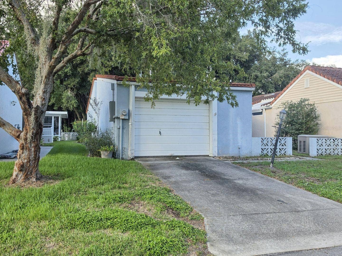 395 SAN JOSE DR, Winter Haven, FL 33884 Front angle left