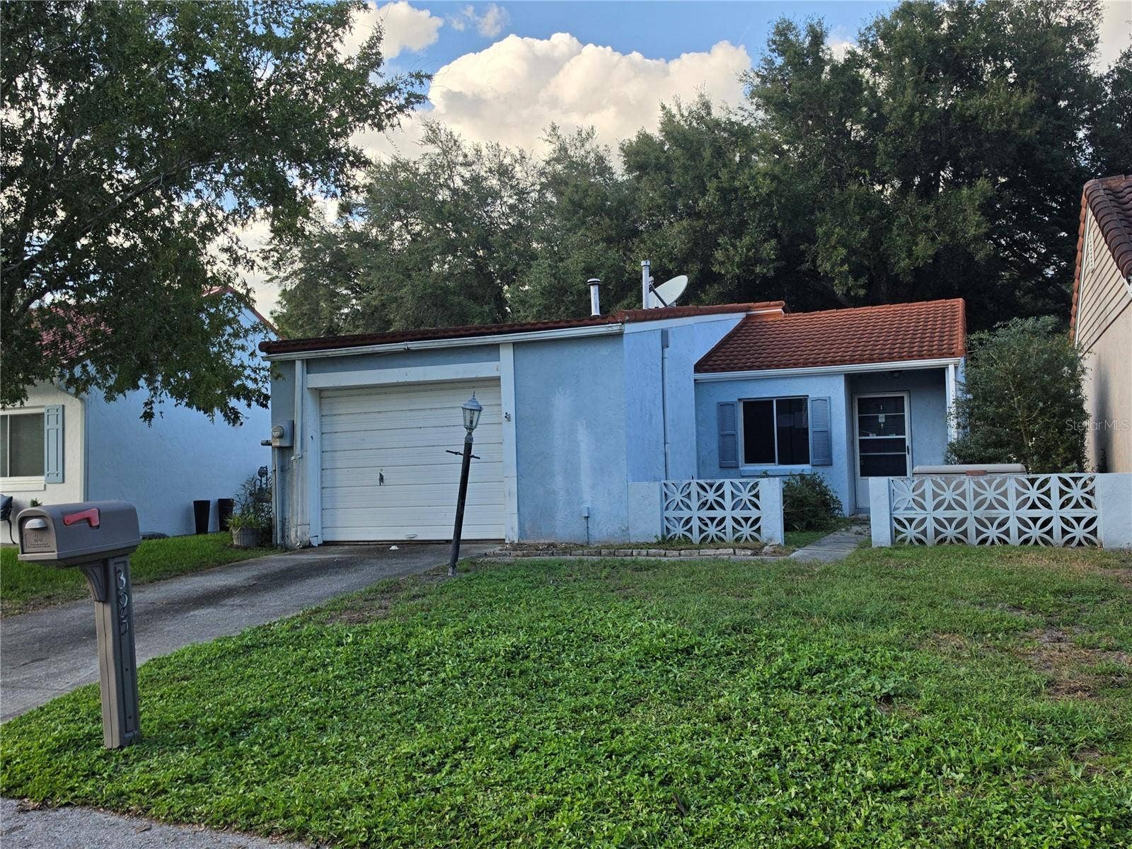 395 SAN JOSE DR, Winter Haven, FL 33884 Front angle right