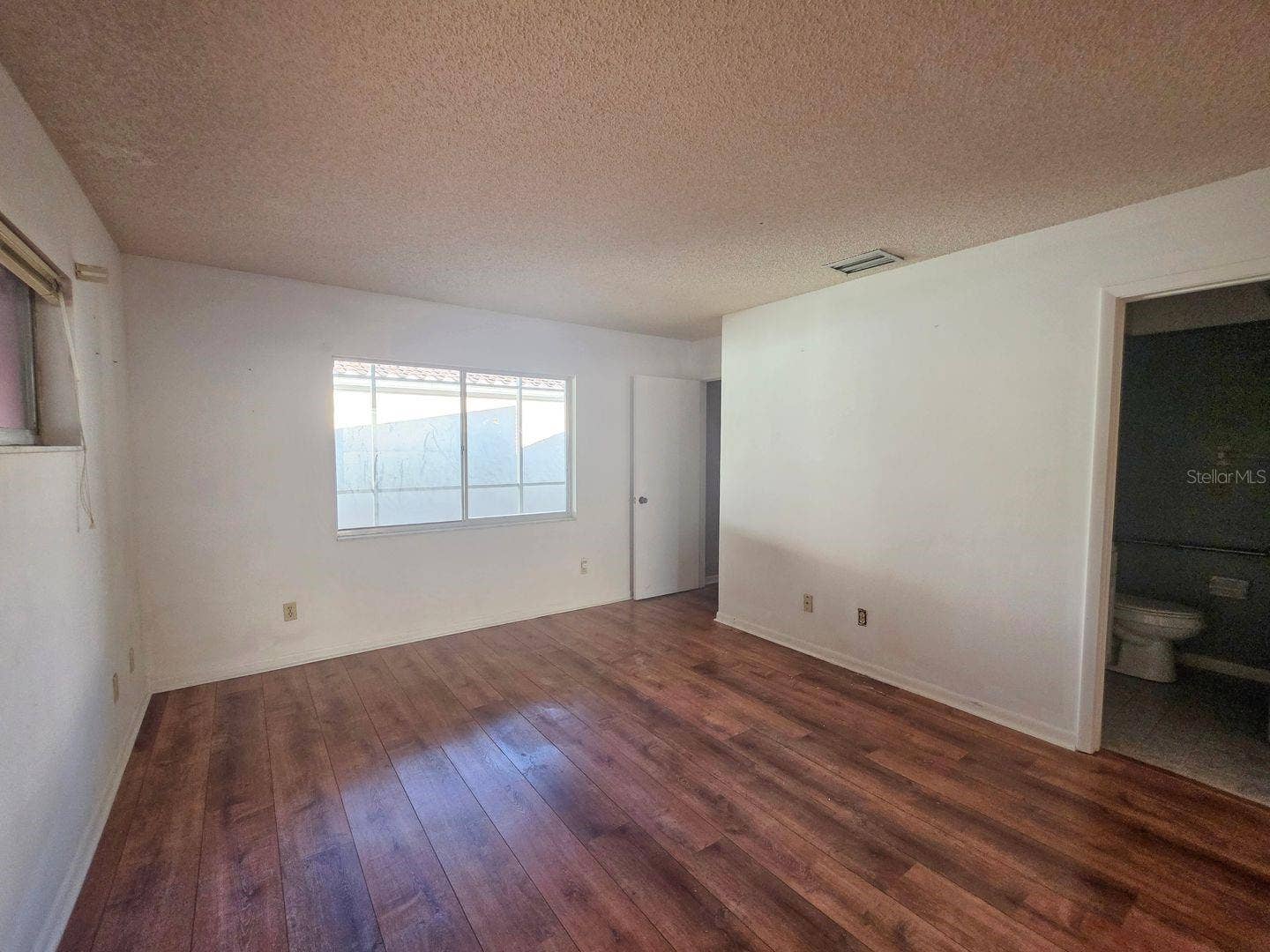 395 SAN JOSE DR, Winter Haven, FL 33884 Primary bedroom