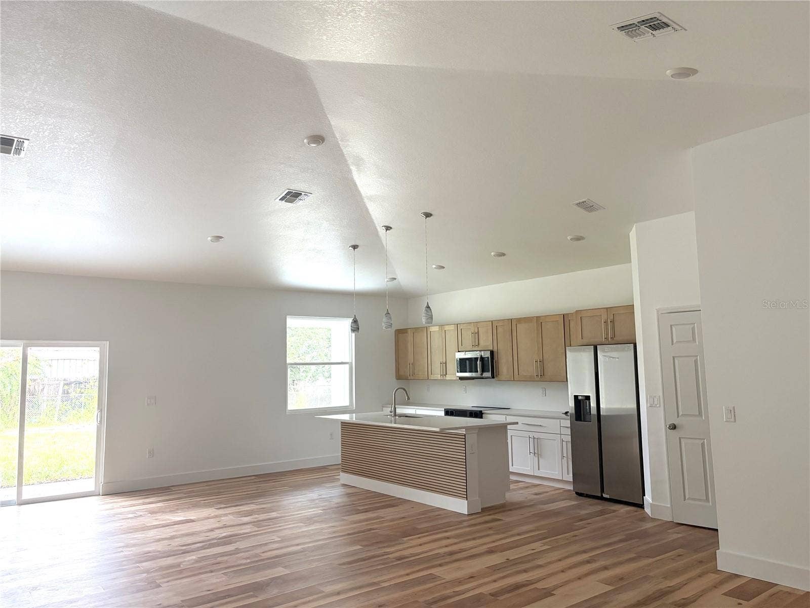 520 POINSETTIA ROAD, Auburndale, FL 33823 520 POINSETTIA ROAD, Auburndale, FL 33823