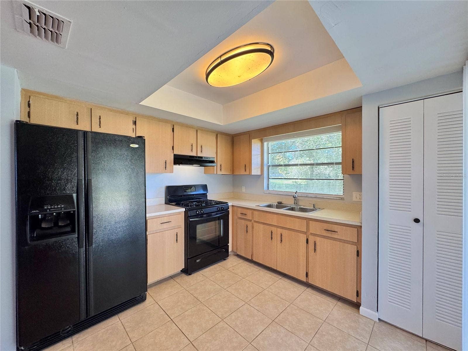 924 SUNSHINE WAY SW, Winter Haven, FL 33880 Kitchen