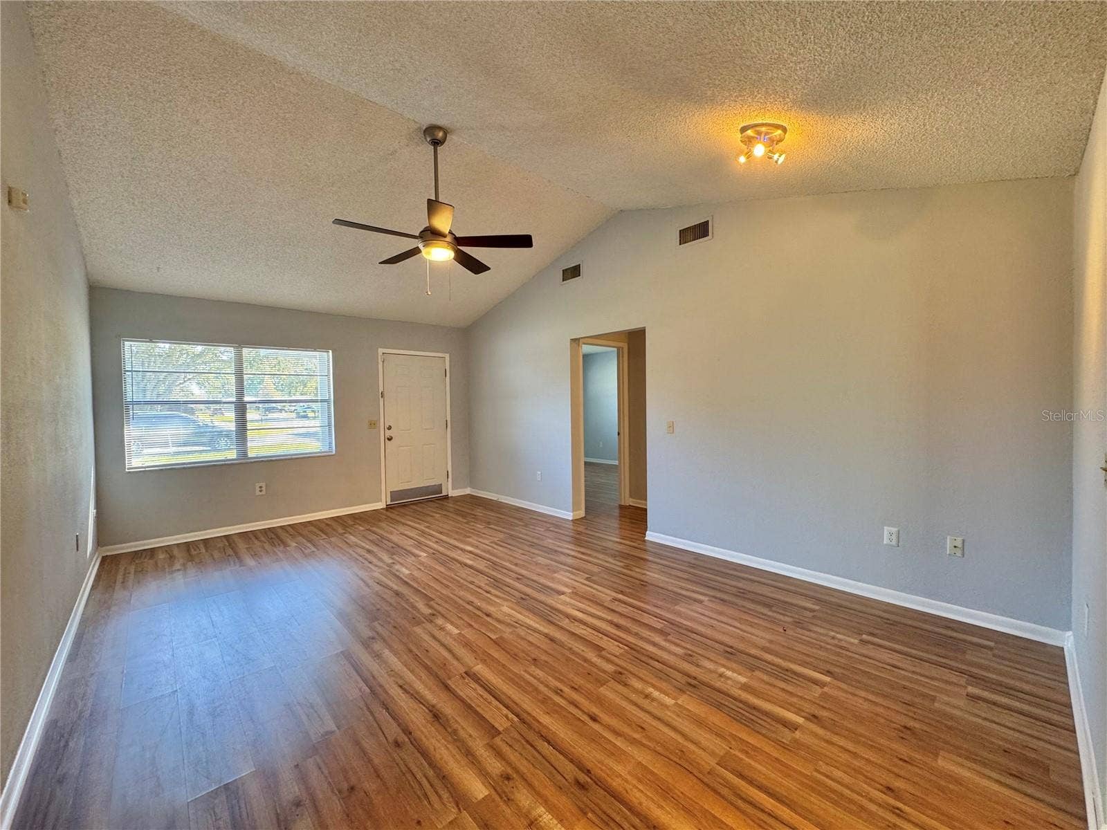 924 SUNSHINE WAY SW, Winter Haven, FL 33880 924 SUNSHINE WAY SW, Winter Haven, FL 33880