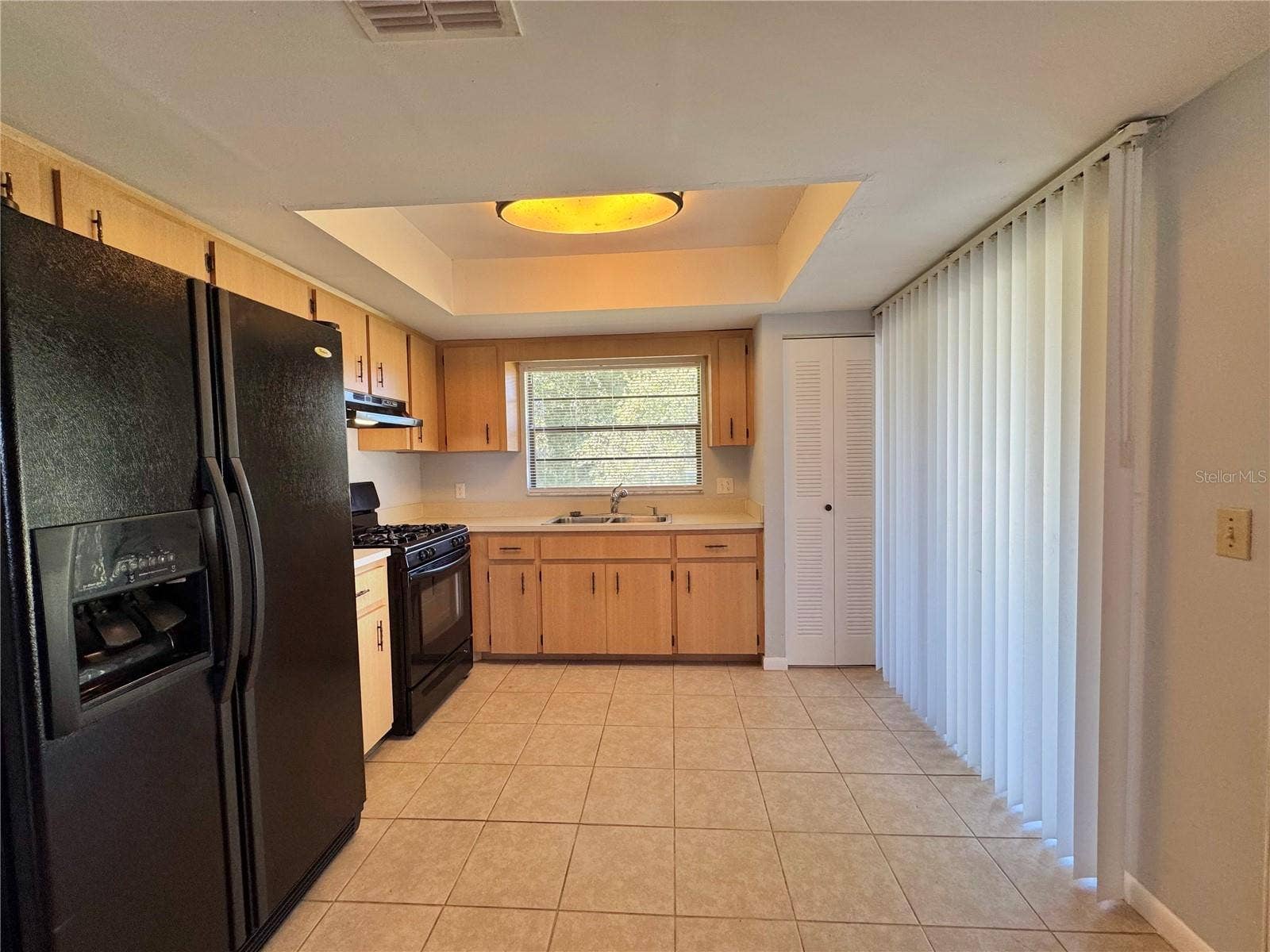 924 SUNSHINE WAY SW, Winter Haven, FL 33880 Kitchen