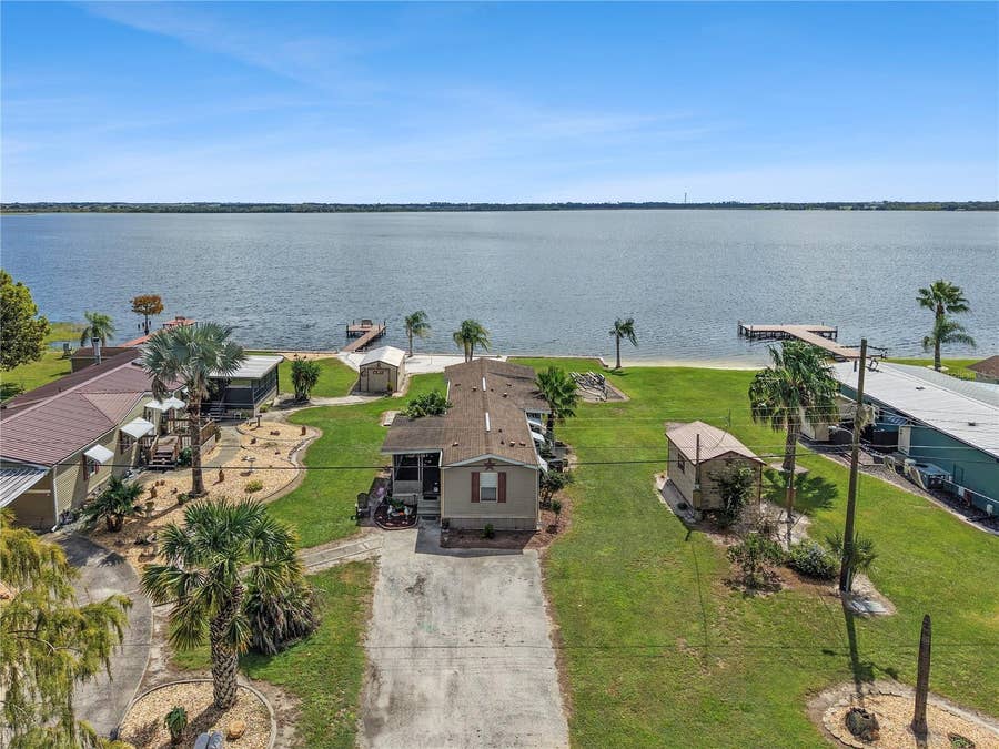 Property photo for 3208 LAKEVIEW DRIVE, Haines City, FL