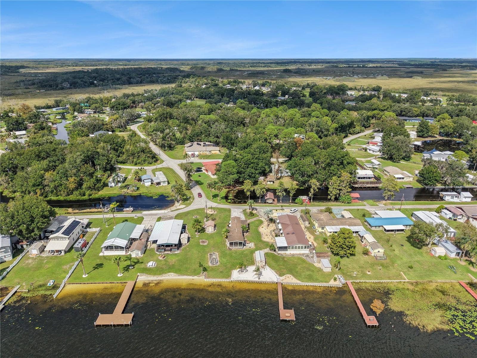 3208 LAKEVIEW DRIVE, Haines City, FL 33844 3208 LAKEVIEW DRIVE, Haines City, FL 33844