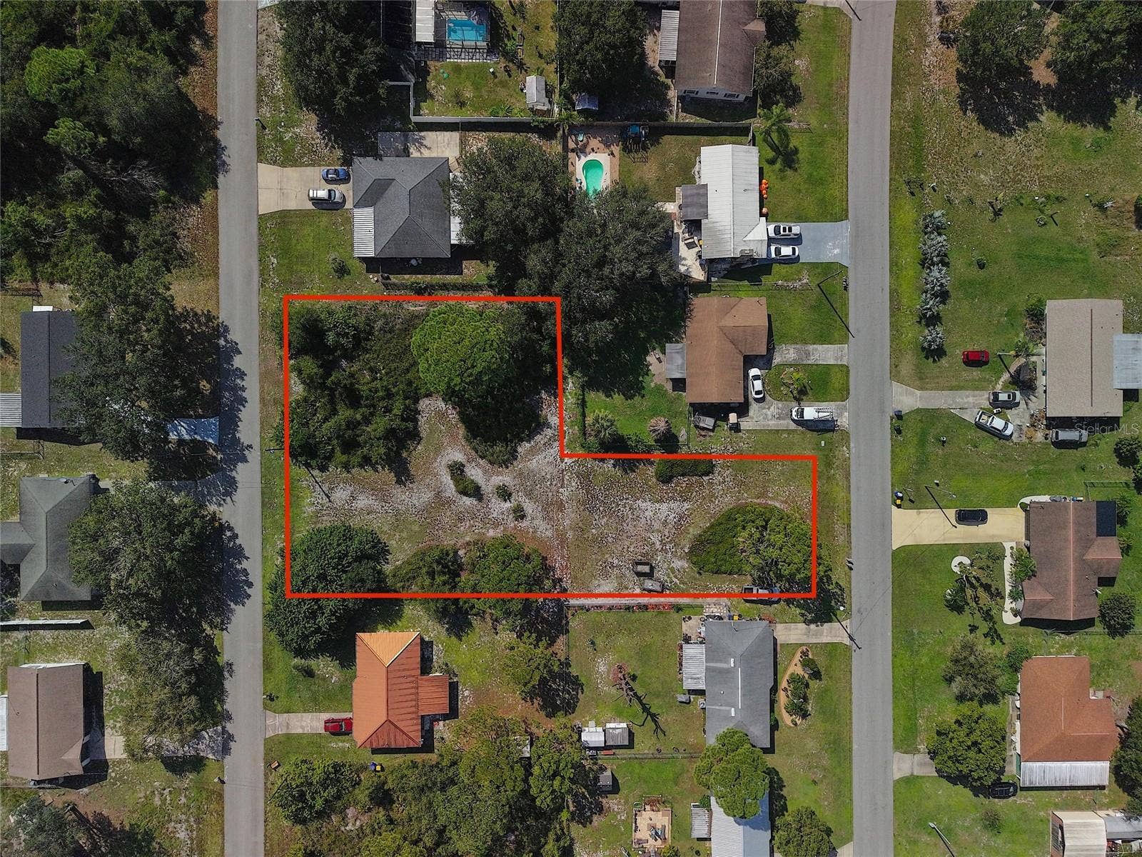 A builder's dream, 3 lots for sale.