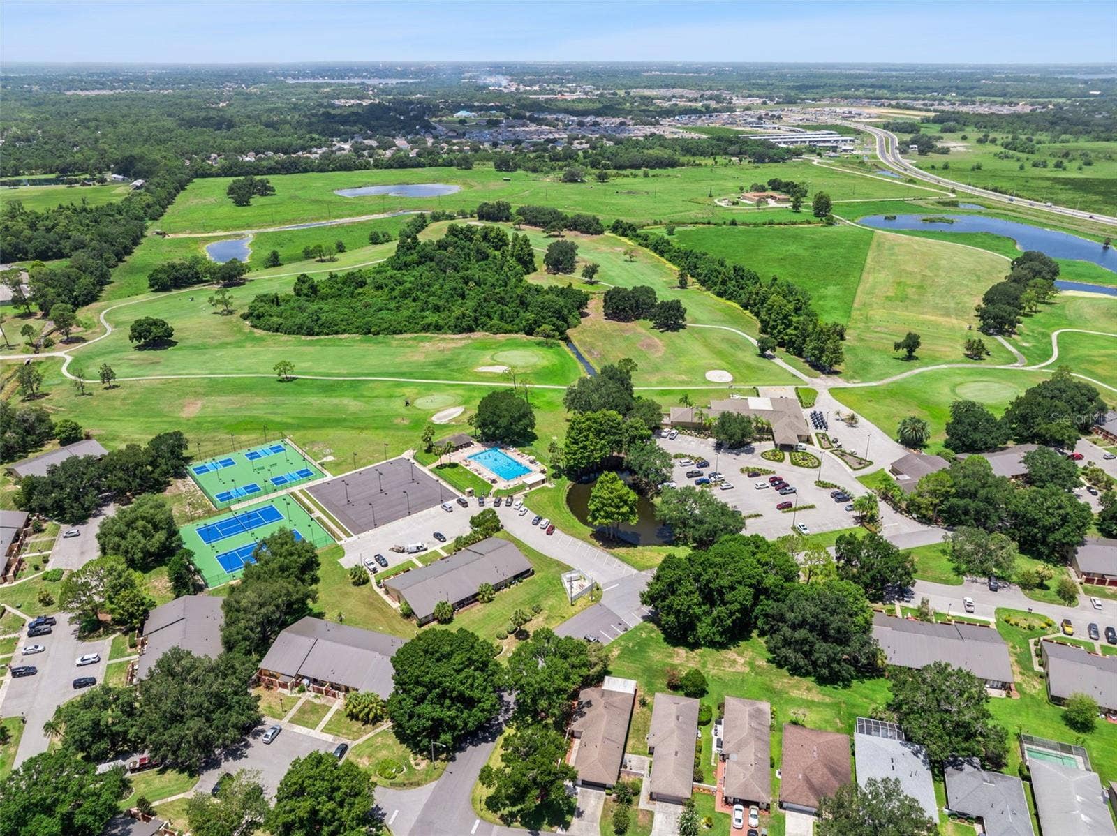 765 OAKMONT LANE, Winter Haven, FL 33884