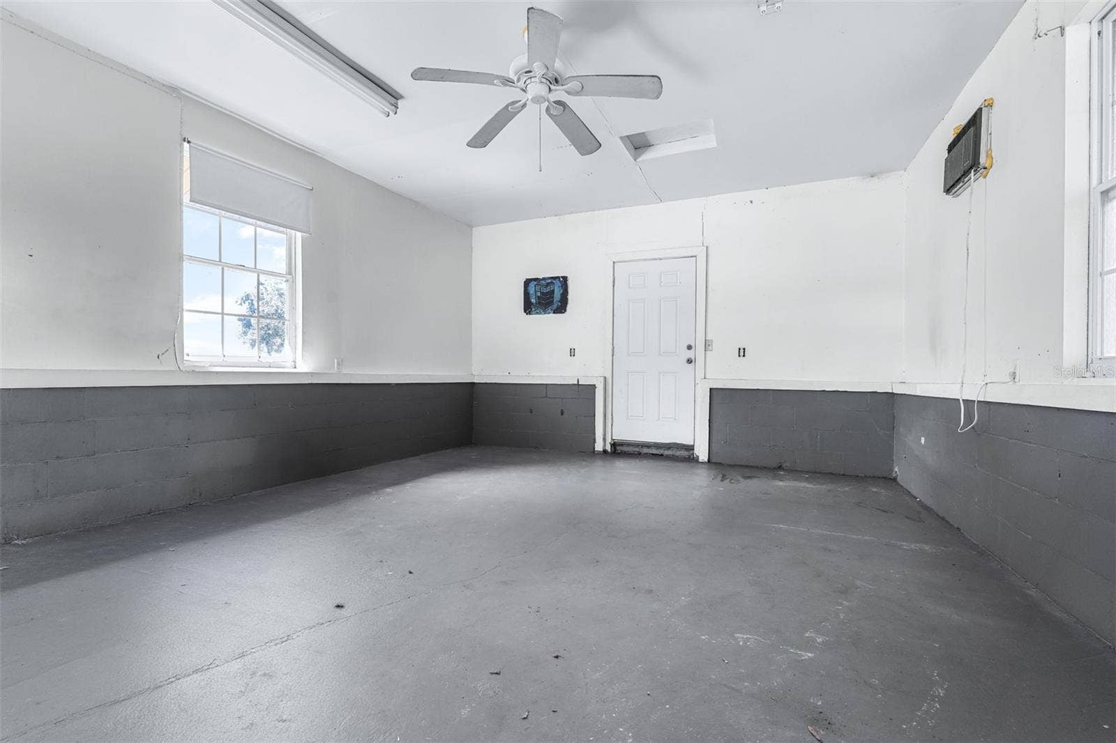 2957 N TIVOLI ROAD, Avon Park, FL 33825 2957 N TIVOLI ROAD, Avon Park, FL 33825