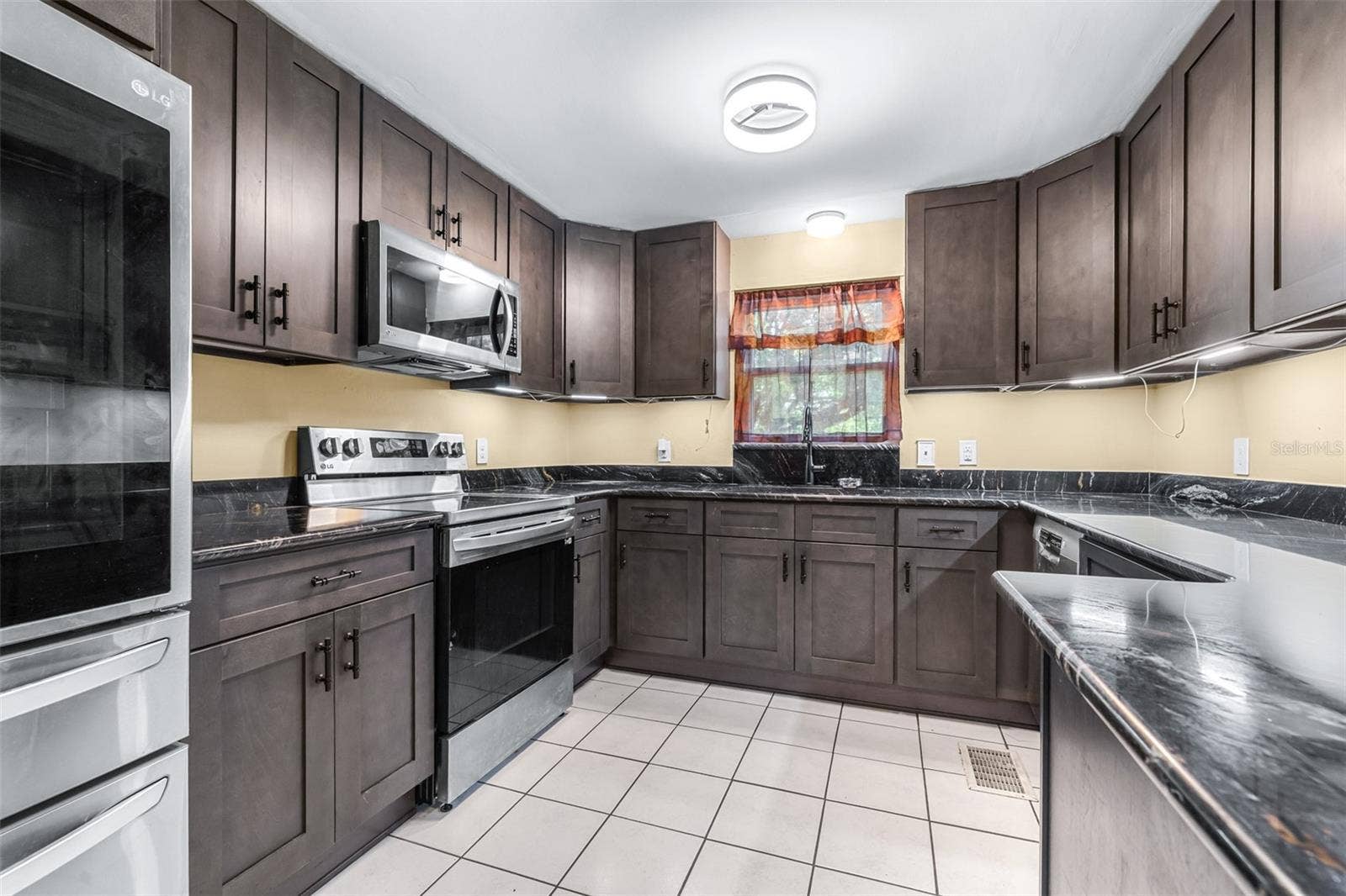 2957 N TIVOLI ROAD, Avon Park, FL 33825 2957 N TIVOLI ROAD, Avon Park, FL 33825