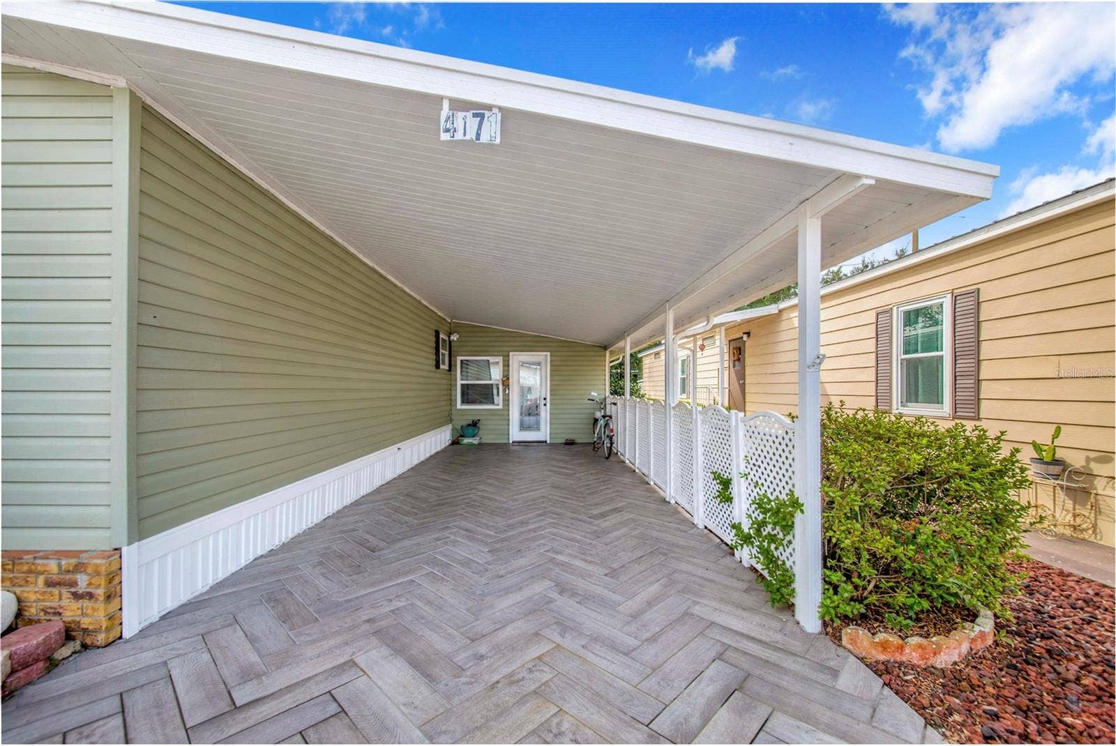 4171 ROLLING OAKS DRIVE, Winter Haven, FL 33880 4171 ROLLING OAKS DRIVE, Winter Haven, FL 33880
