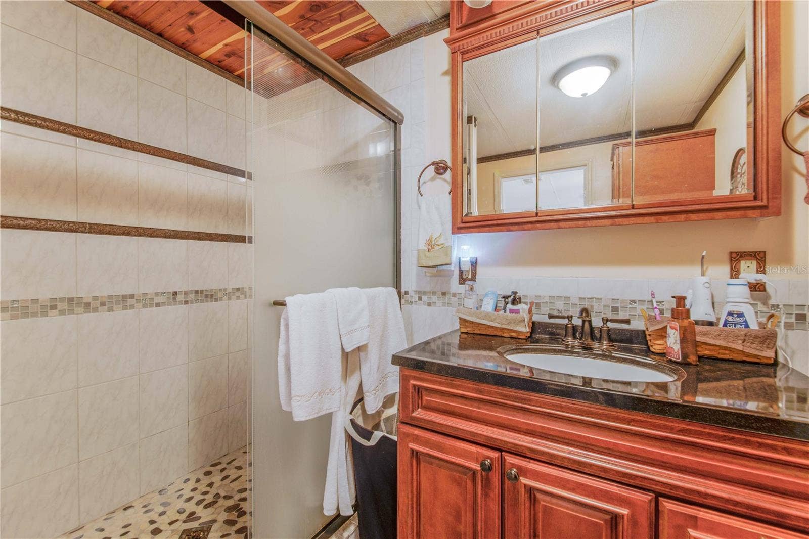 4171 ROLLING OAKS DRIVE, Winter Haven, FL 33880 4171 ROLLING OAKS DRIVE, Winter Haven, FL 33880