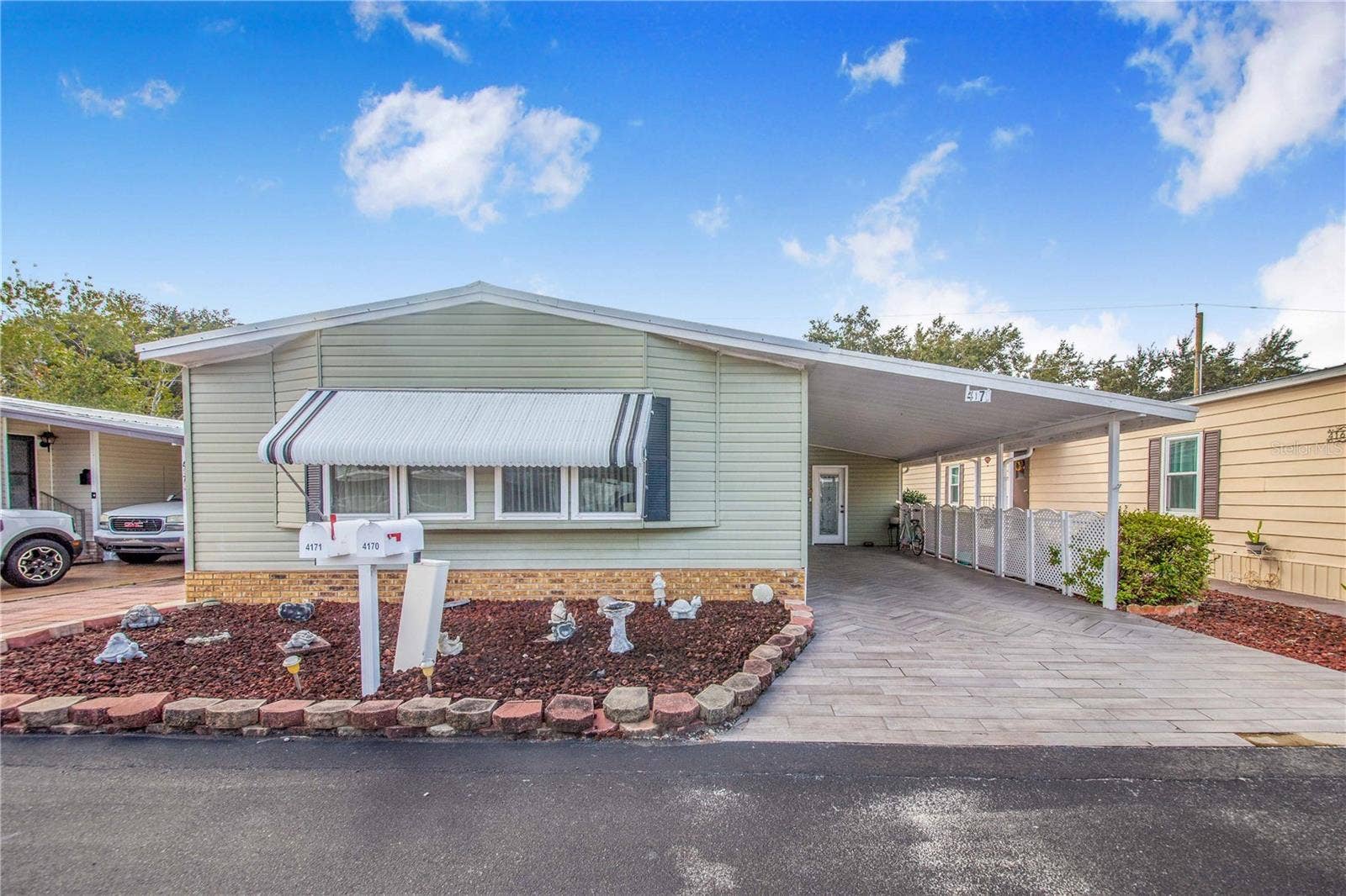 4171 ROLLING OAKS DRIVE, Winter Haven, FL 33880 4171 ROLLING OAKS DRIVE, Winter Haven, FL 33880