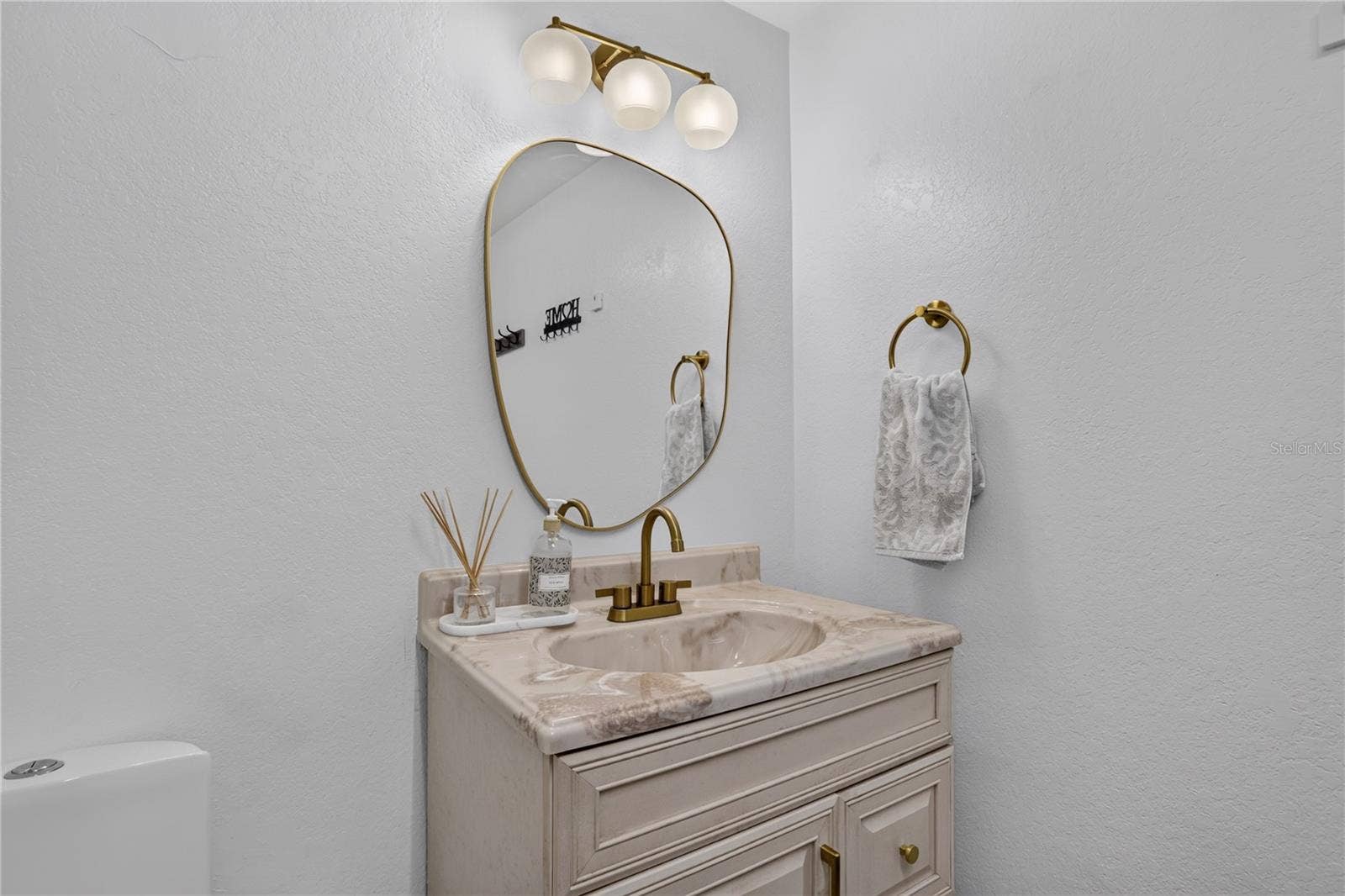 2313 INDIAN MOUND TRAIL, Kissimmee, FL 34746 Bathroom 3