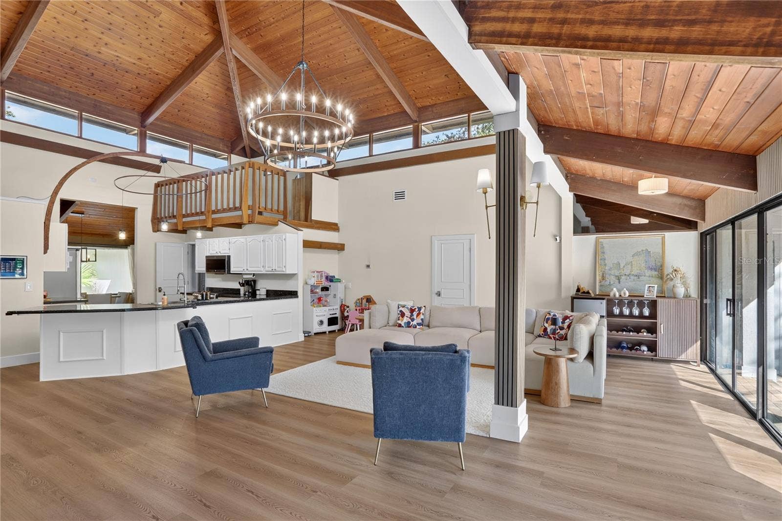 2313 INDIAN MOUND TRAIL, Kissimmee, FL 34746 Living Room