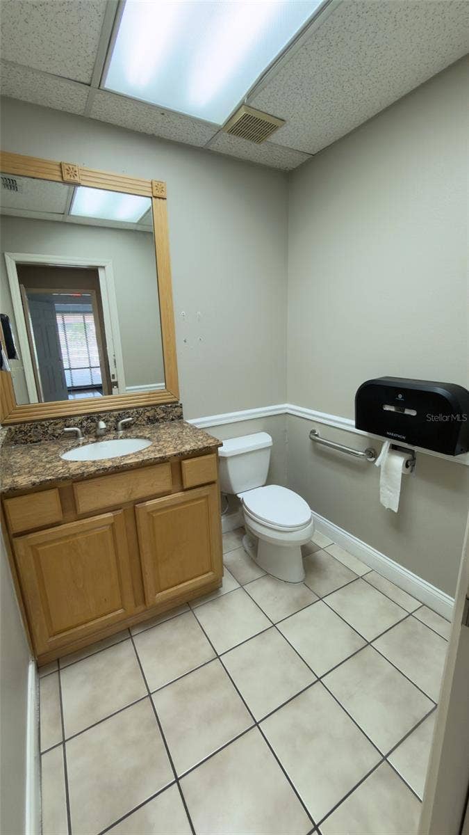 101 OVERLOOK DRIVE, #103, Winter Haven, FL 33884 bathroom