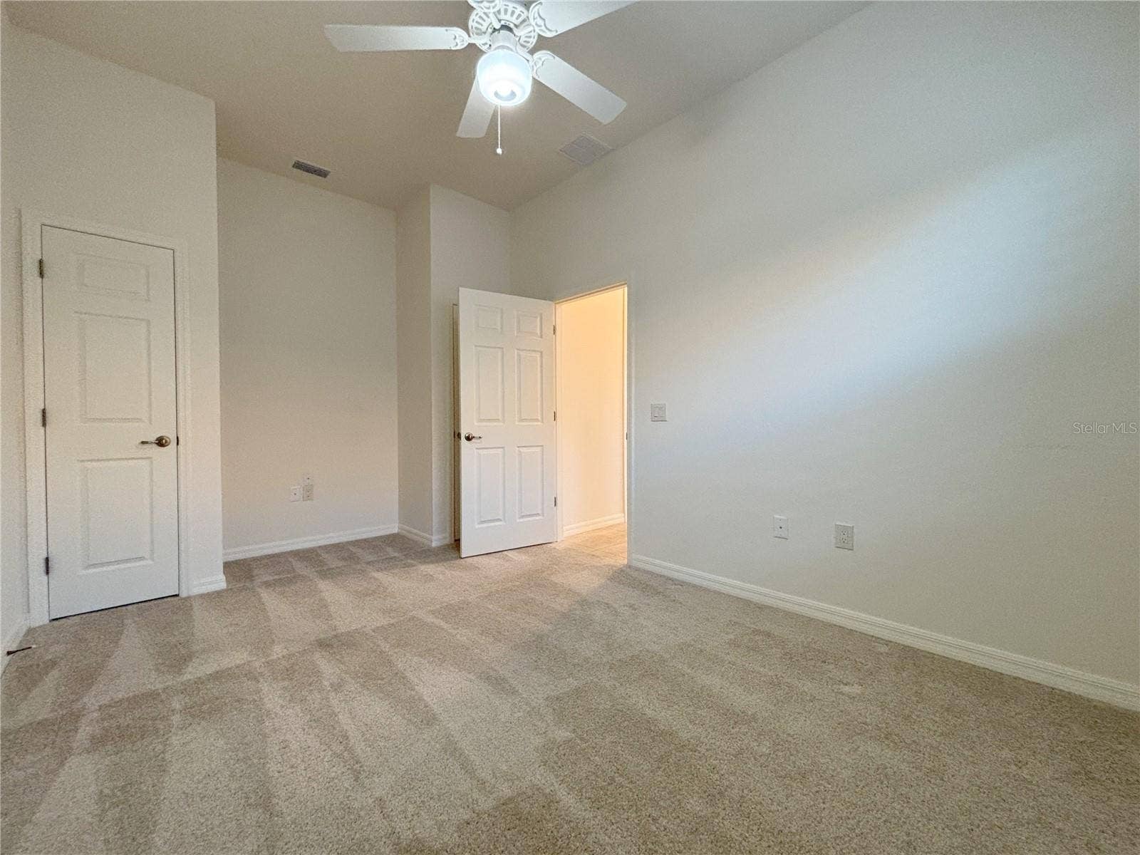 6240 PINEHURST LOOP, Winter Haven, FL 33884 6240 PINEHURST LOOP, Winter Haven, FL 33884