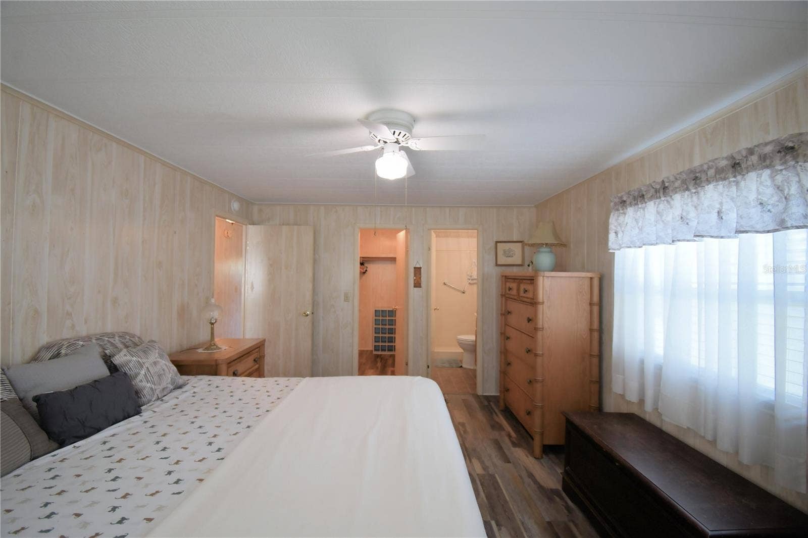 4235 CEDARWOOD STREET, Winter Haven, FL 33880 4235 CEDARWOOD STREET, Winter Haven, FL 33880