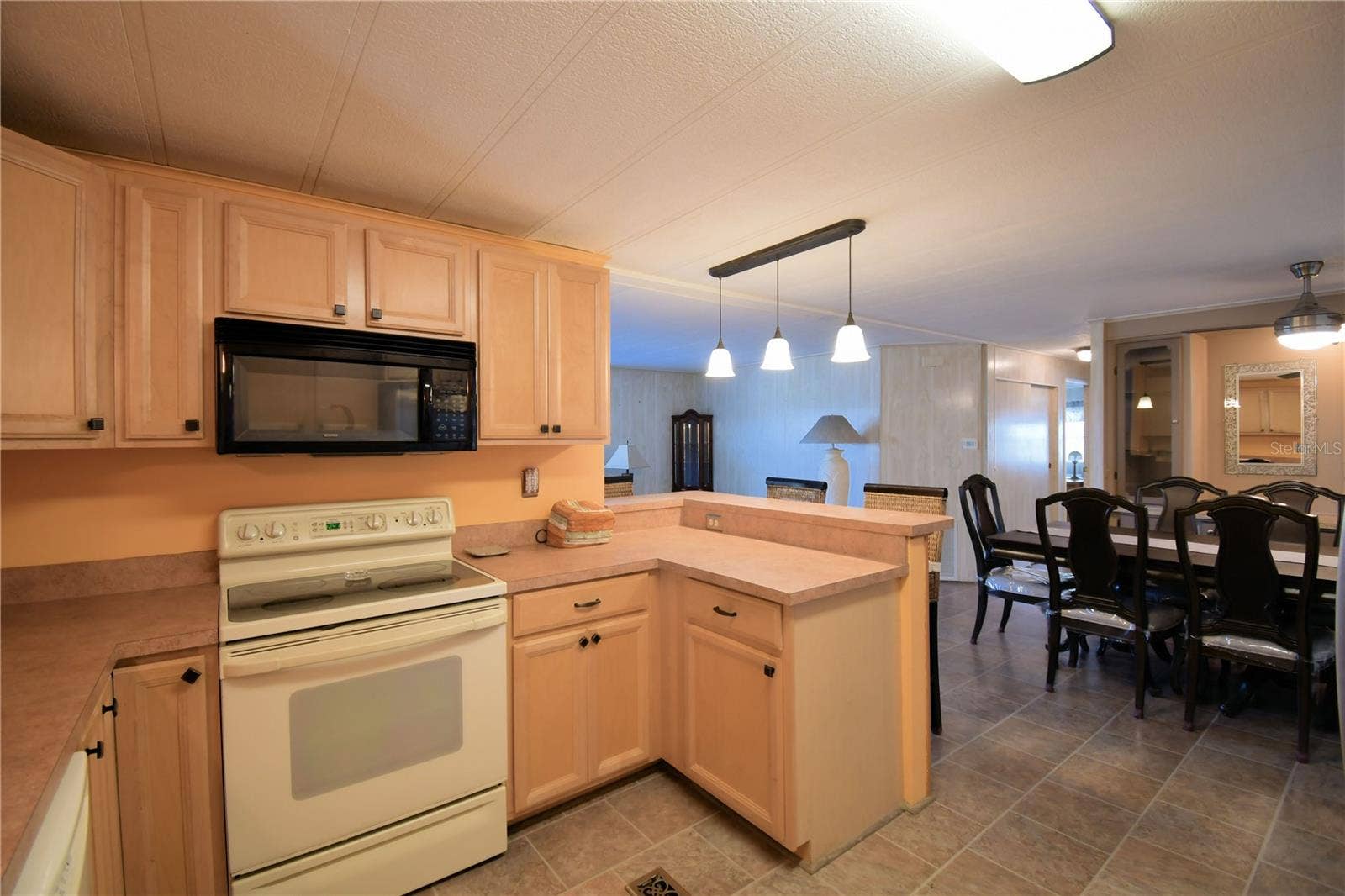 4235 CEDARWOOD STREET, Winter Haven, FL 33880 4235 CEDARWOOD STREET, Winter Haven, FL 33880