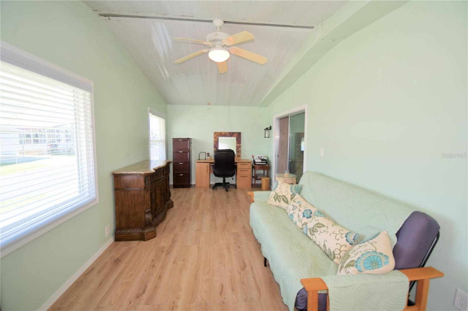4235 CEDARWOOD STREET, Winter Haven, FL 33880 4235 CEDARWOOD STREET, Winter Haven, FL 33880