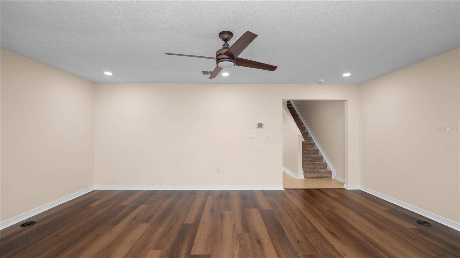 3741 WOODBURY HILL LOOP, Lakeland, FL 33810