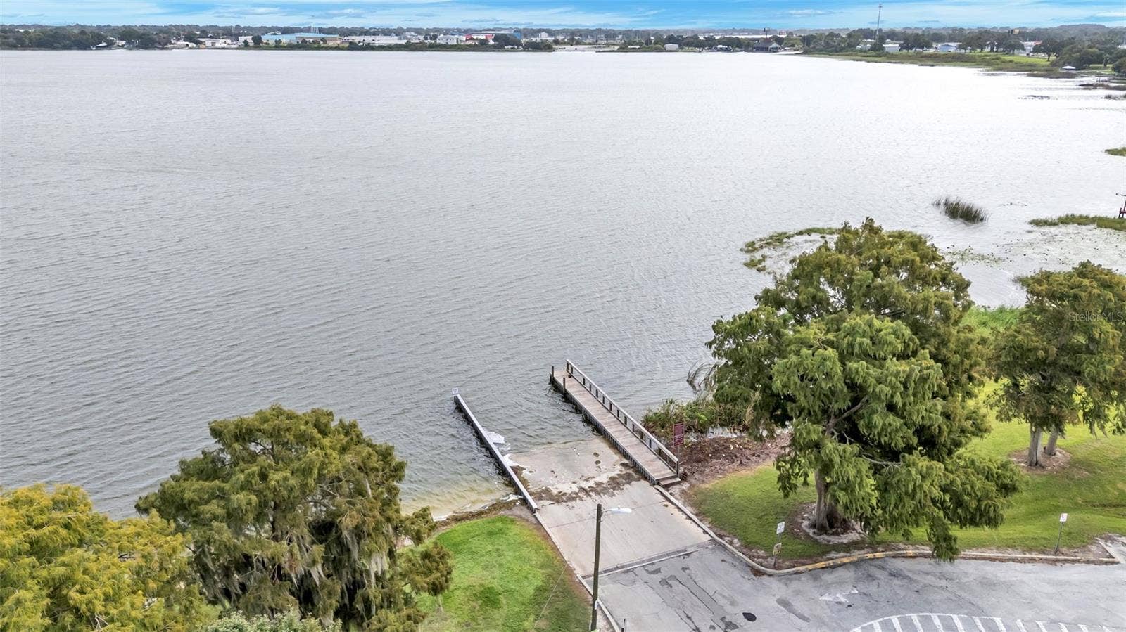 1568 S LAKE SHIPP DRIVE, Winter Haven, FL 33880 1568 S LAKE SHIPP DRIVE, Winter Haven, FL 33880