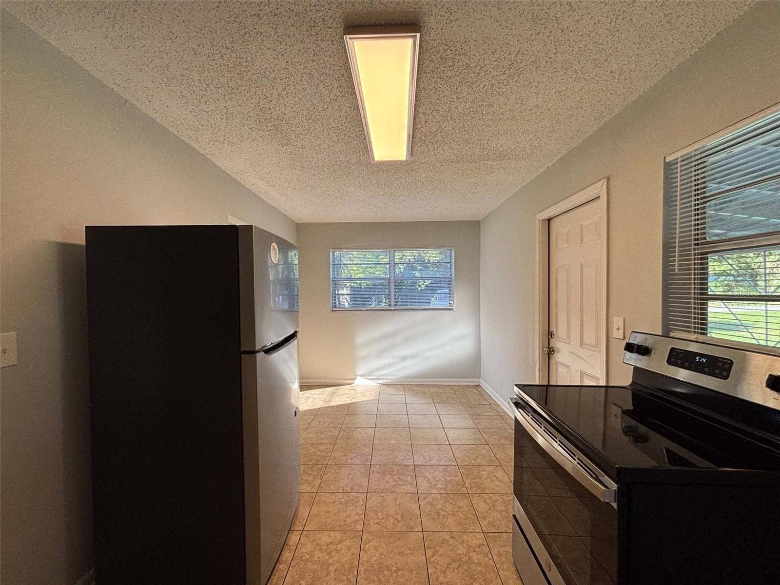 3214 AVENUE Q NW, Winter Haven, FL 33881 3214 AVENUE Q NW, Winter Haven, FL 33881