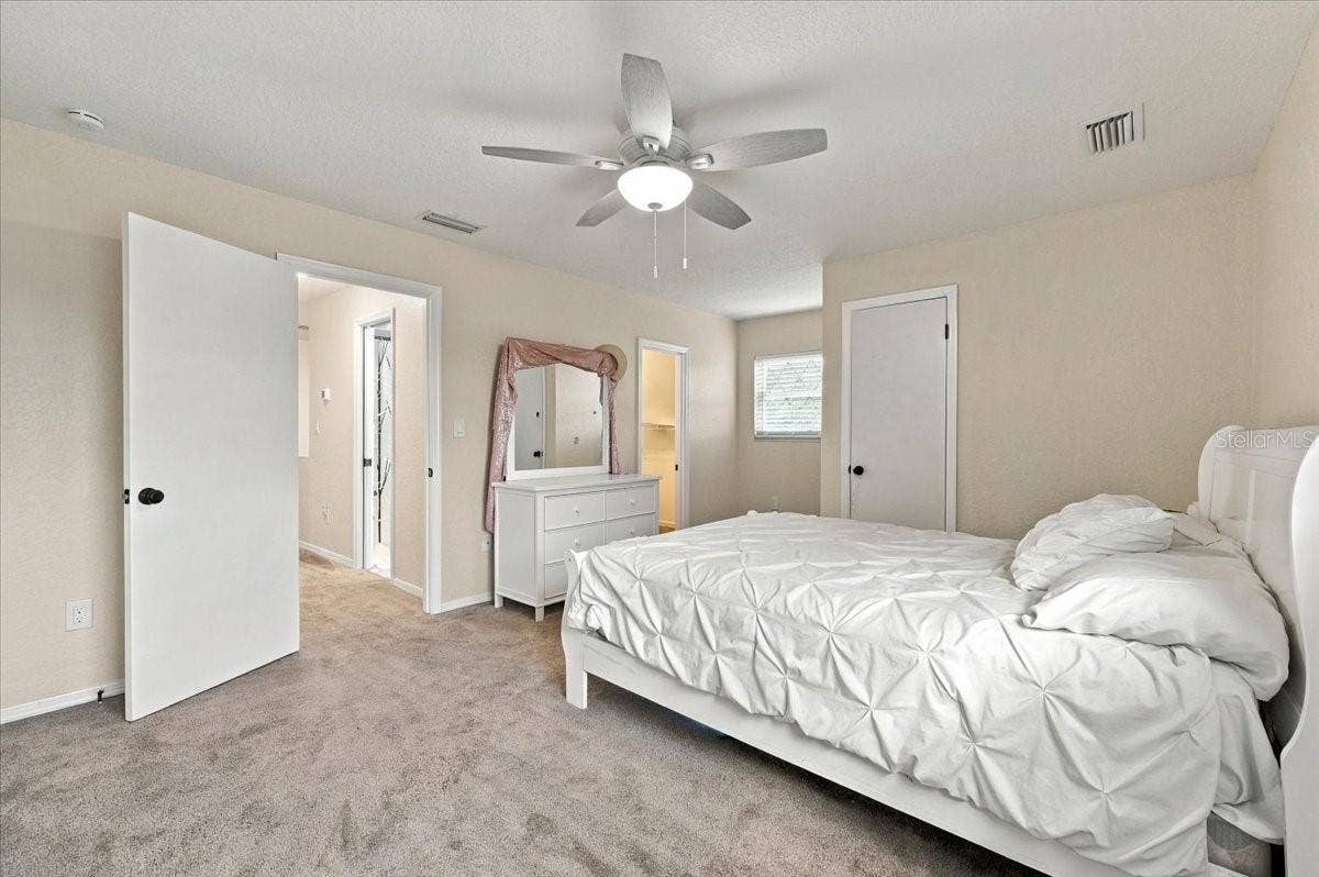 70 GREENFIELD COURT, Winter Haven, FL 33884 70 GREENFIELD COURT, Winter Haven, FL 33884