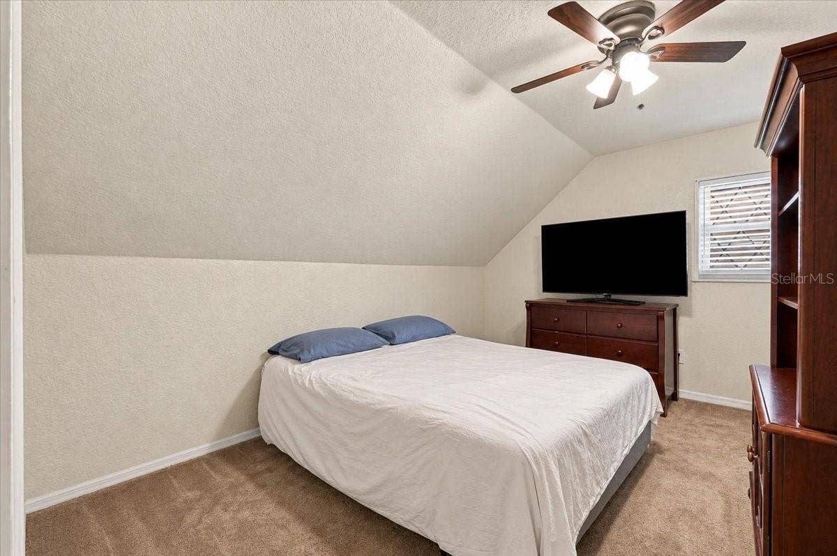70 GREENFIELD COURT, Winter Haven, FL 33884 70 GREENFIELD COURT, Winter Haven, FL 33884