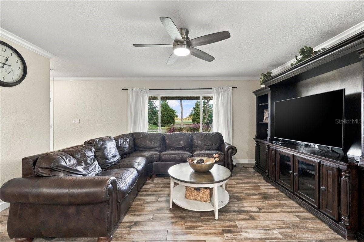 70 GREENFIELD COURT, Winter Haven, FL 33884 70 GREENFIELD COURT, Winter Haven, FL 33884