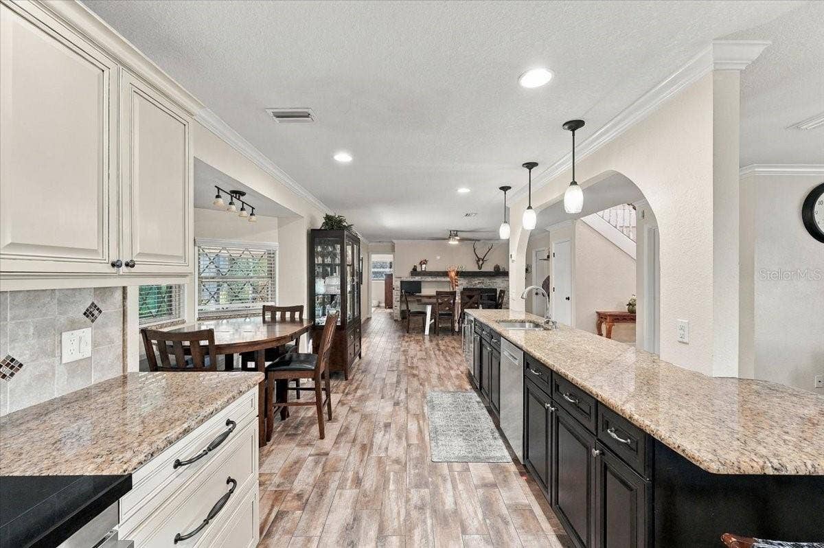 70 GREENFIELD COURT, Winter Haven, FL 33884 70 GREENFIELD COURT, Winter Haven, FL 33884