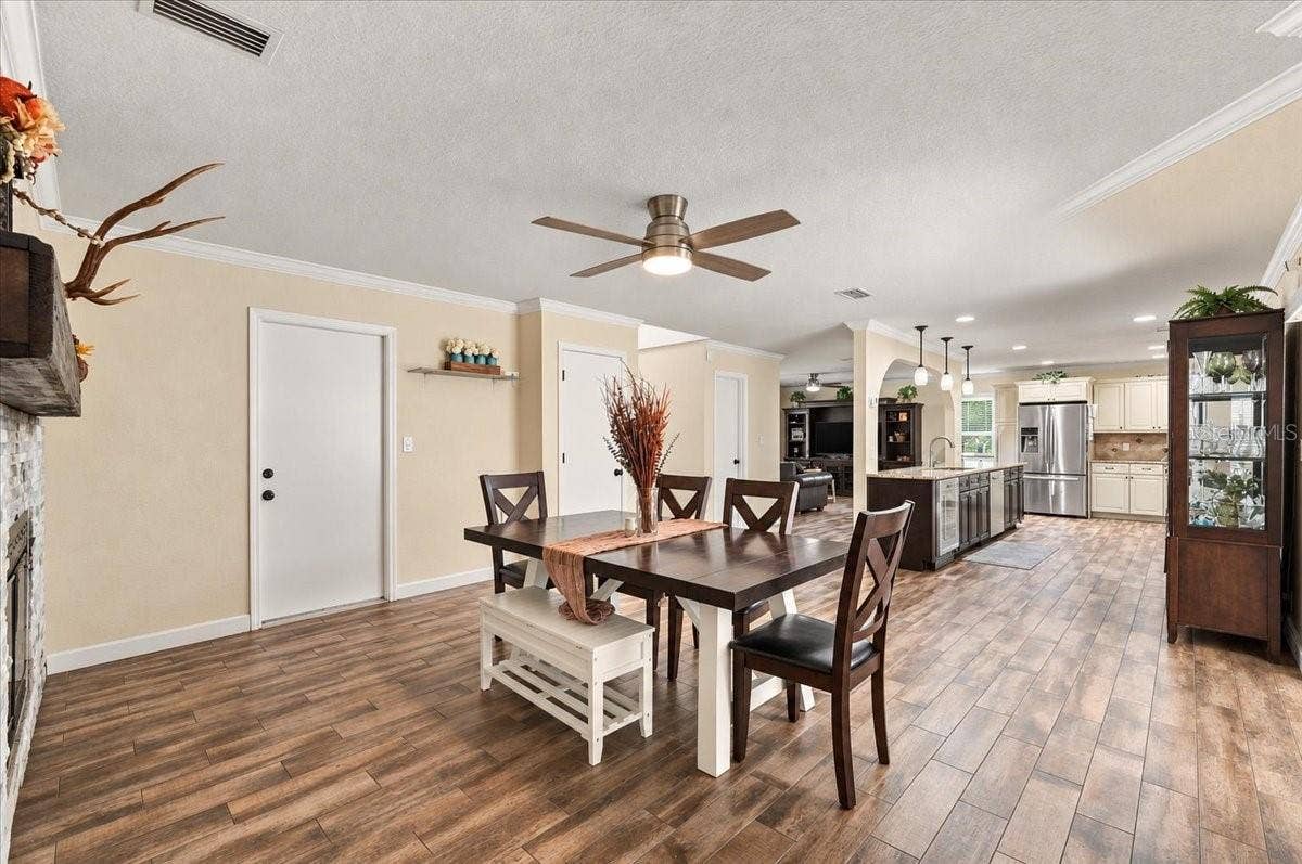 70 GREENFIELD COURT, Winter Haven, FL 33884 70 GREENFIELD COURT, Winter Haven, FL 33884