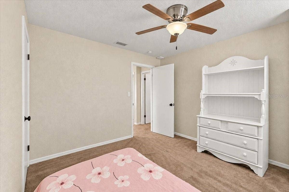 70 GREENFIELD COURT, Winter Haven, FL 33884 70 GREENFIELD COURT, Winter Haven, FL 33884