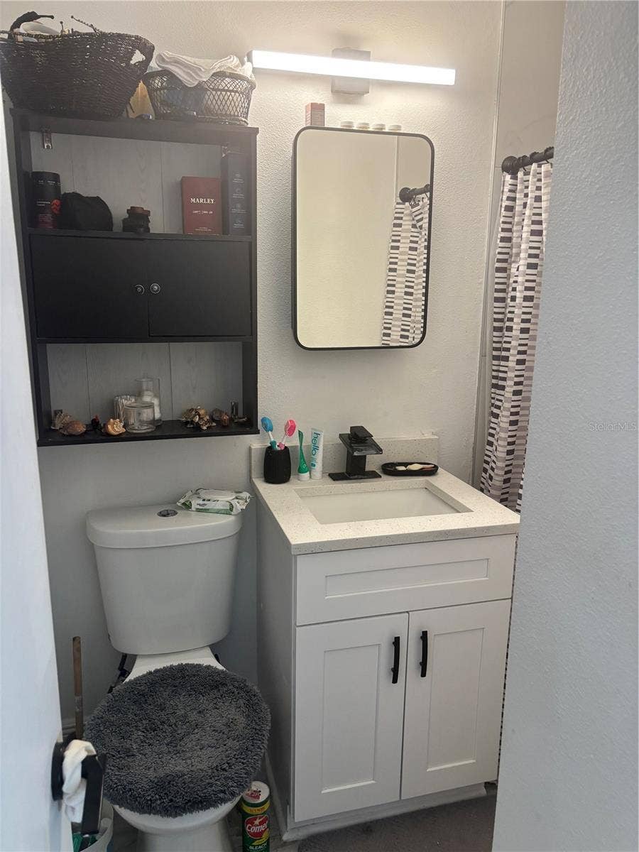 2225 OLNEY ROAD, Lakeland, FL 33801 Primary Bedroom Bathroom