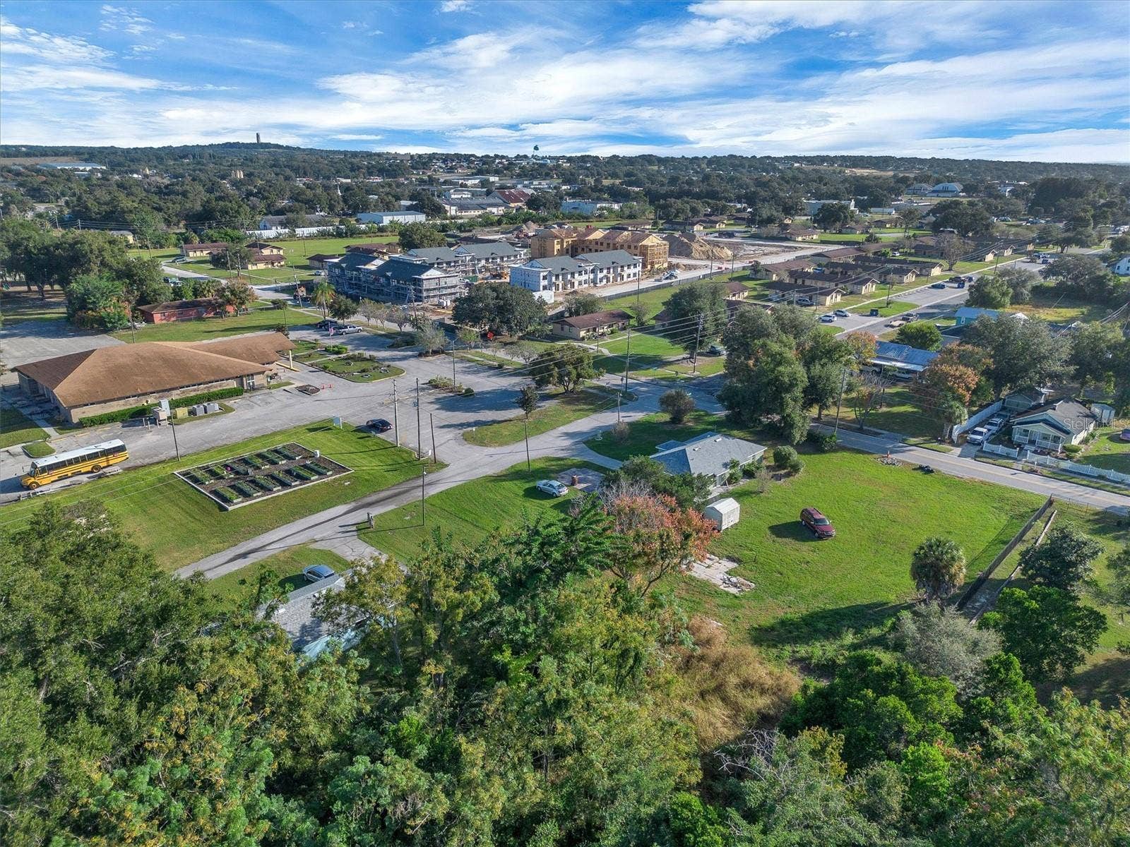 311 W SESSOMS AVENUE, Lake Wales, FL 33853 311 W SESSOMS AVENUE, Lake Wales, FL 33853