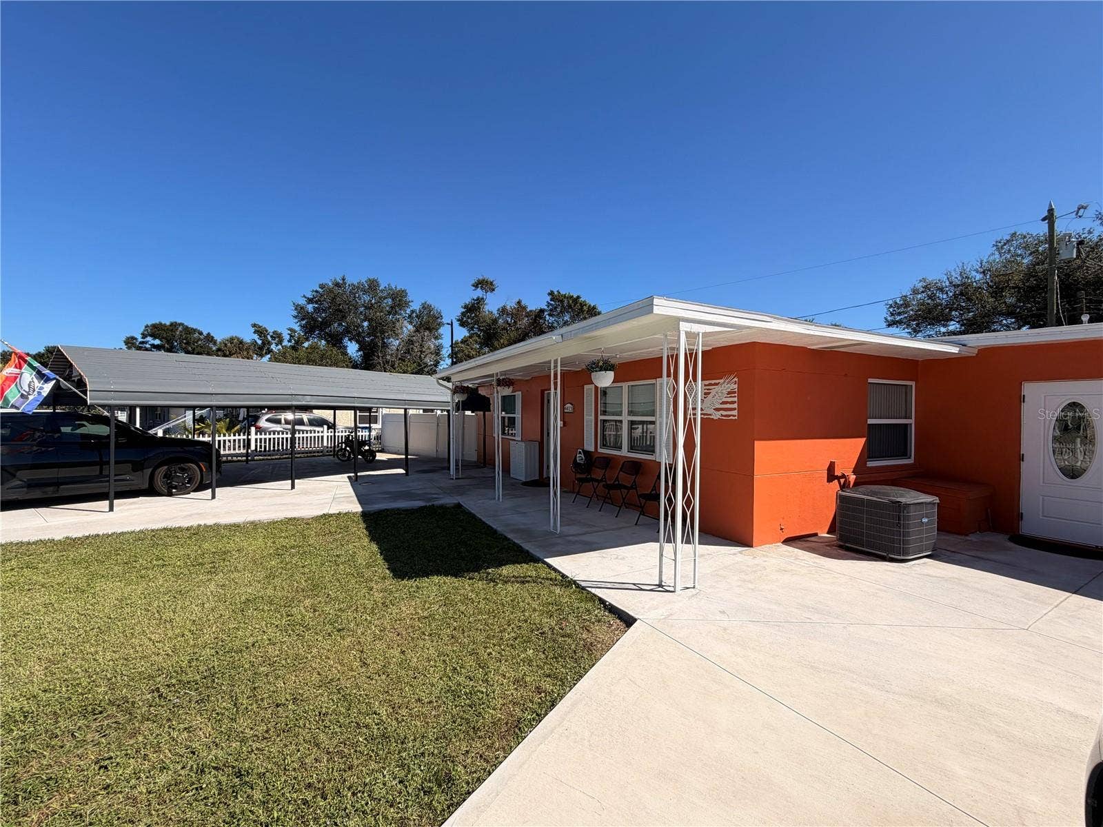 4413 CRESTWOOD DRIVE N, St Petersburg, FL 33714 4413 CRESTWOOD DRIVE N, St Petersburg, FL 33714