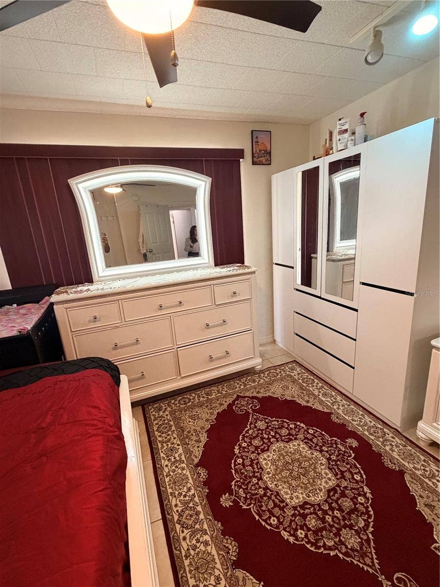 4413 CRESTWOOD DRIVE N, St Petersburg, FL 33714 4413 CRESTWOOD DRIVE N, St Petersburg, FL 33714