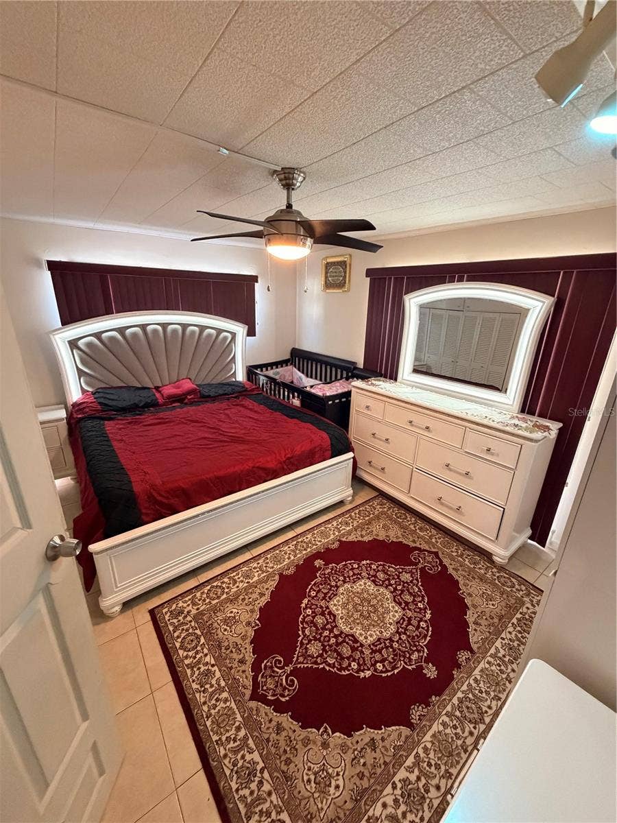 4413 CRESTWOOD DRIVE N, St Petersburg, FL 33714 4413 CRESTWOOD DRIVE N, St Petersburg, FL 33714