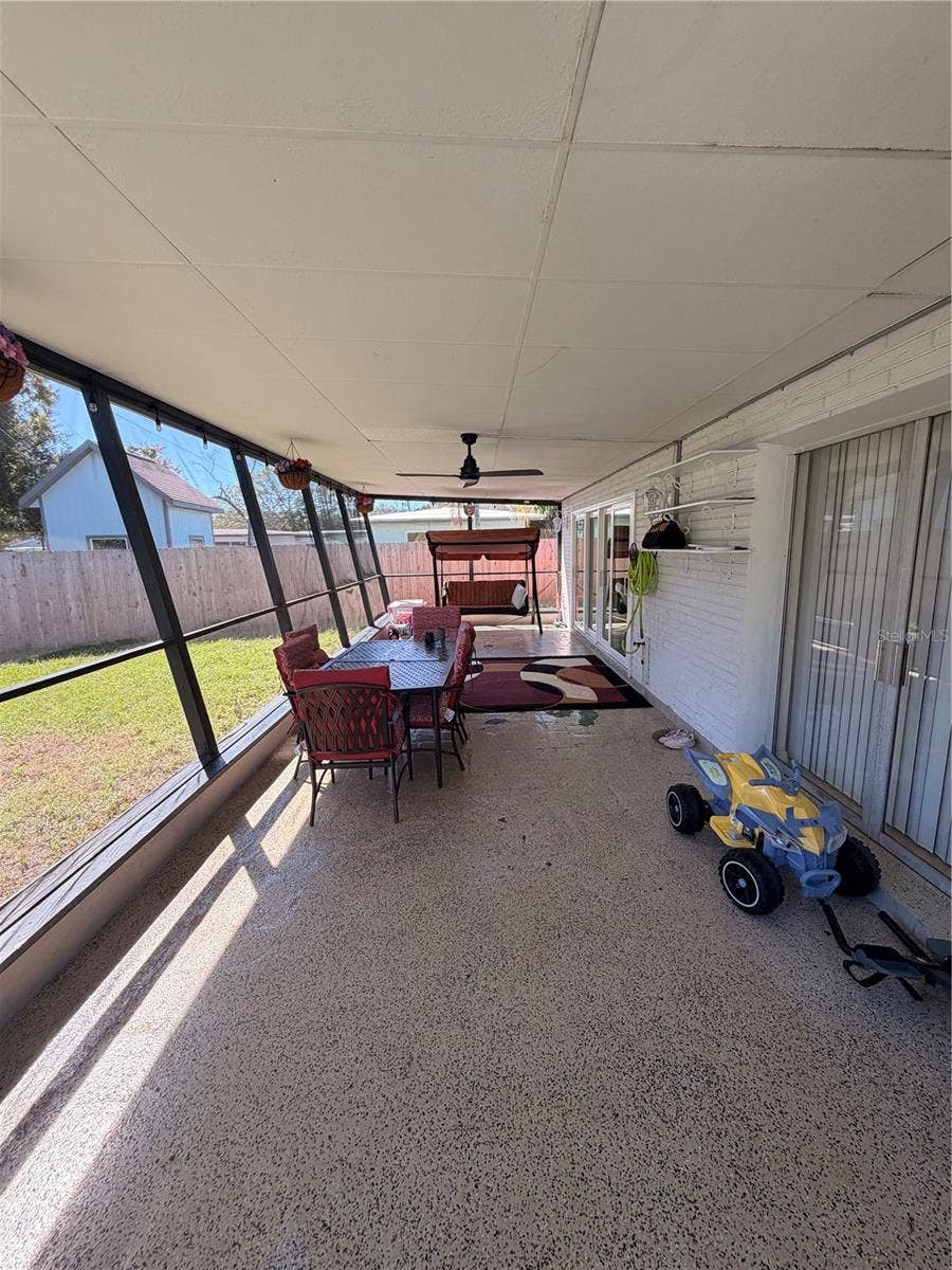 4413 CRESTWOOD DRIVE N, St Petersburg, FL 33714 4413 CRESTWOOD DRIVE N, St Petersburg, FL 33714